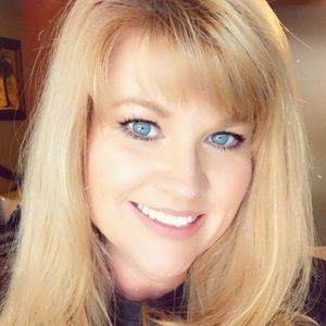 Meet your Posher, Malena